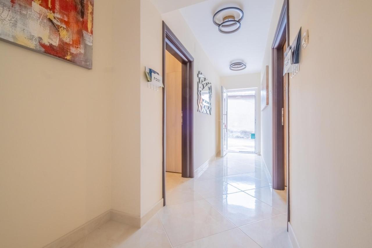 Villa La Dama à Novi Vinodolski Extérieur photo