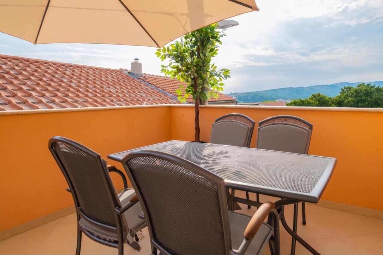 Villa La Dama à Novi Vinodolski Extérieur photo